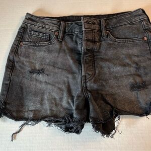 Old Navy Distressed Black Denim Women Shorts O.G. Straight size 8
